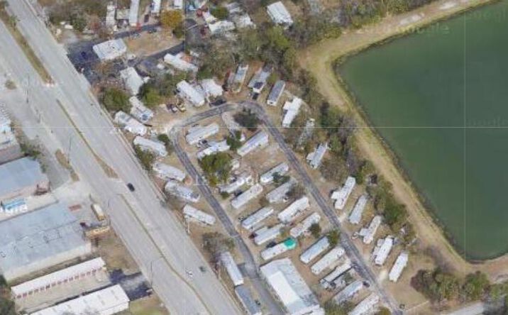 Pictures of Mobile Home Park, Multifamily property located at 955 S Nova Rd, Ormond Beach, FL 32174 for comps - image #1