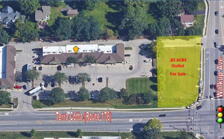 Pictures of Retail property located at 10 & 40-60 W. Terra Cotta Ave, Crystal Lake, IL 60014 for sales - image #1