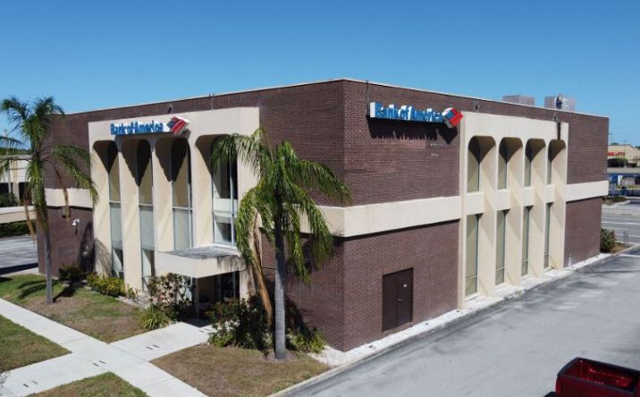 image of property at 910 E TARPON AVE Tarpon Springs FL 34689
