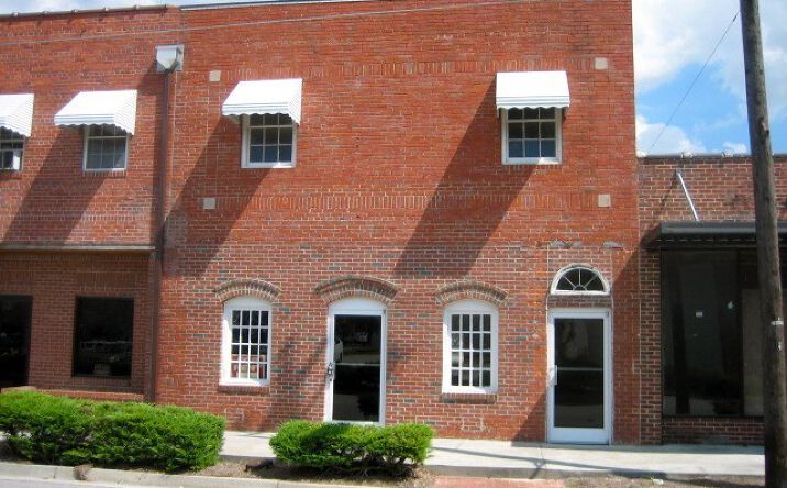 Pictures of Special Purpose property located at 512 Court Street, Jacksonville, NC 28540 for sales - image #1