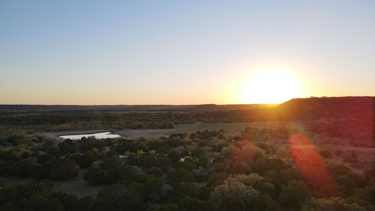 1848 Onion Creek Rd, Doss, TX 78618