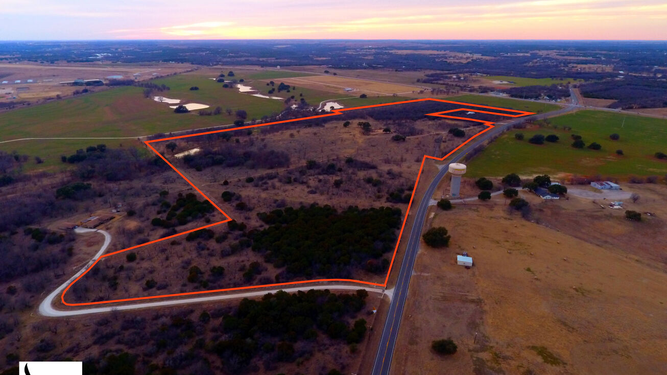 1435 Lipan Hwy, Granbury, TX 76048 Industrial Property for Sale