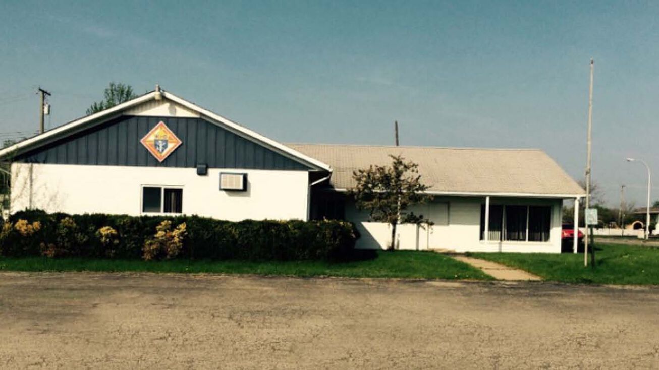 2881 Orchard Lake Rd, Keego Harbor, MI 48320 Retail Property for Sale
