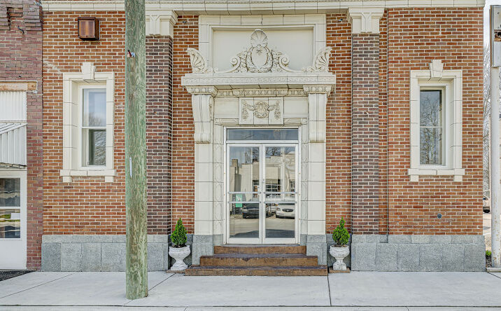 image of property at 108 N MAIN ST Advance IN 46102