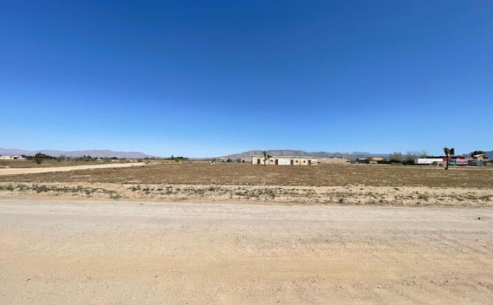 Pictures of Land property located at G Ave, Hesperia, CA 92345 for sales - image #1