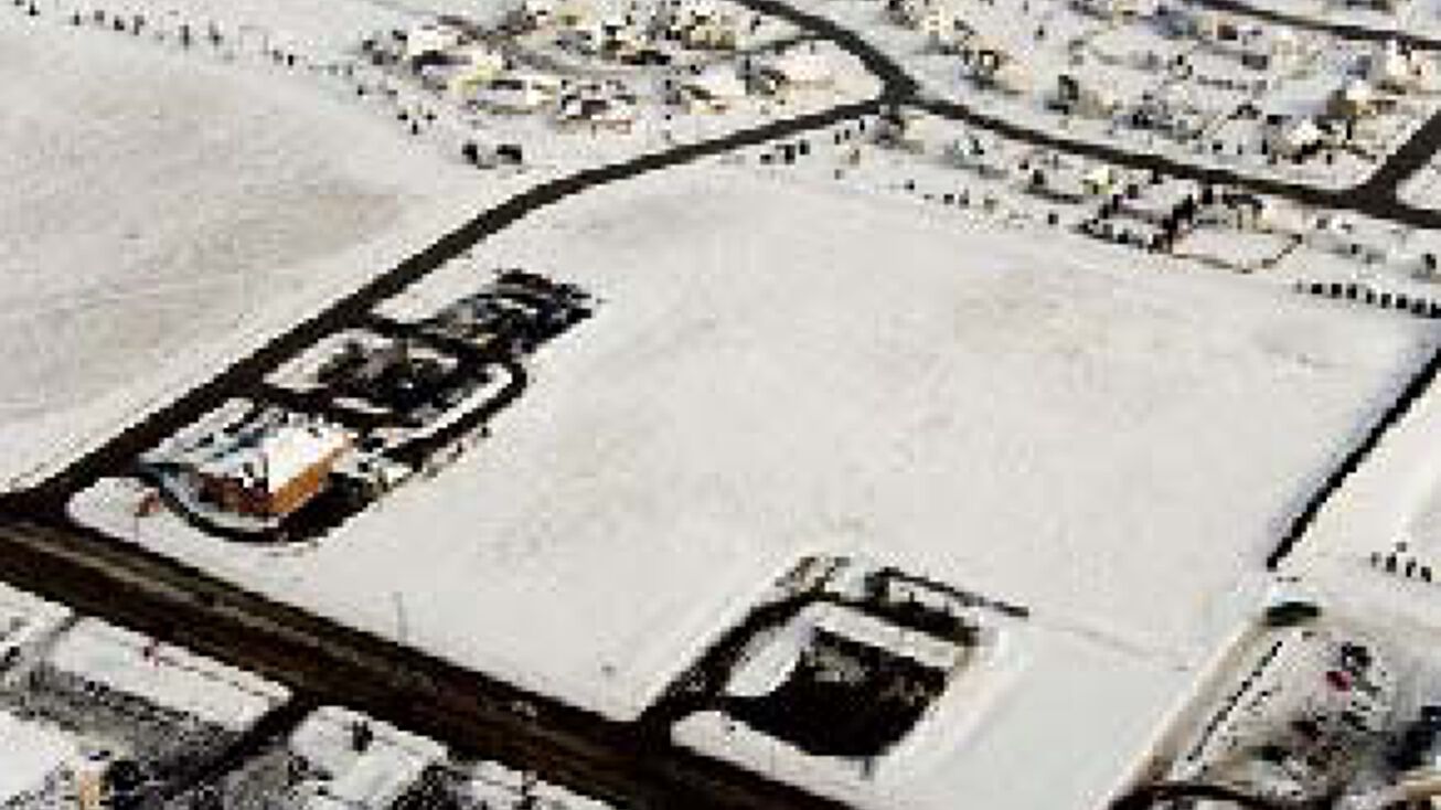 N Wisconsin St, Elkhorn, WI 53121