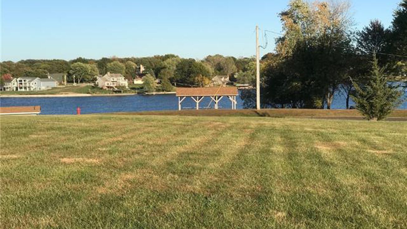 Lake Viking Terrace, Altamont, MO 64620