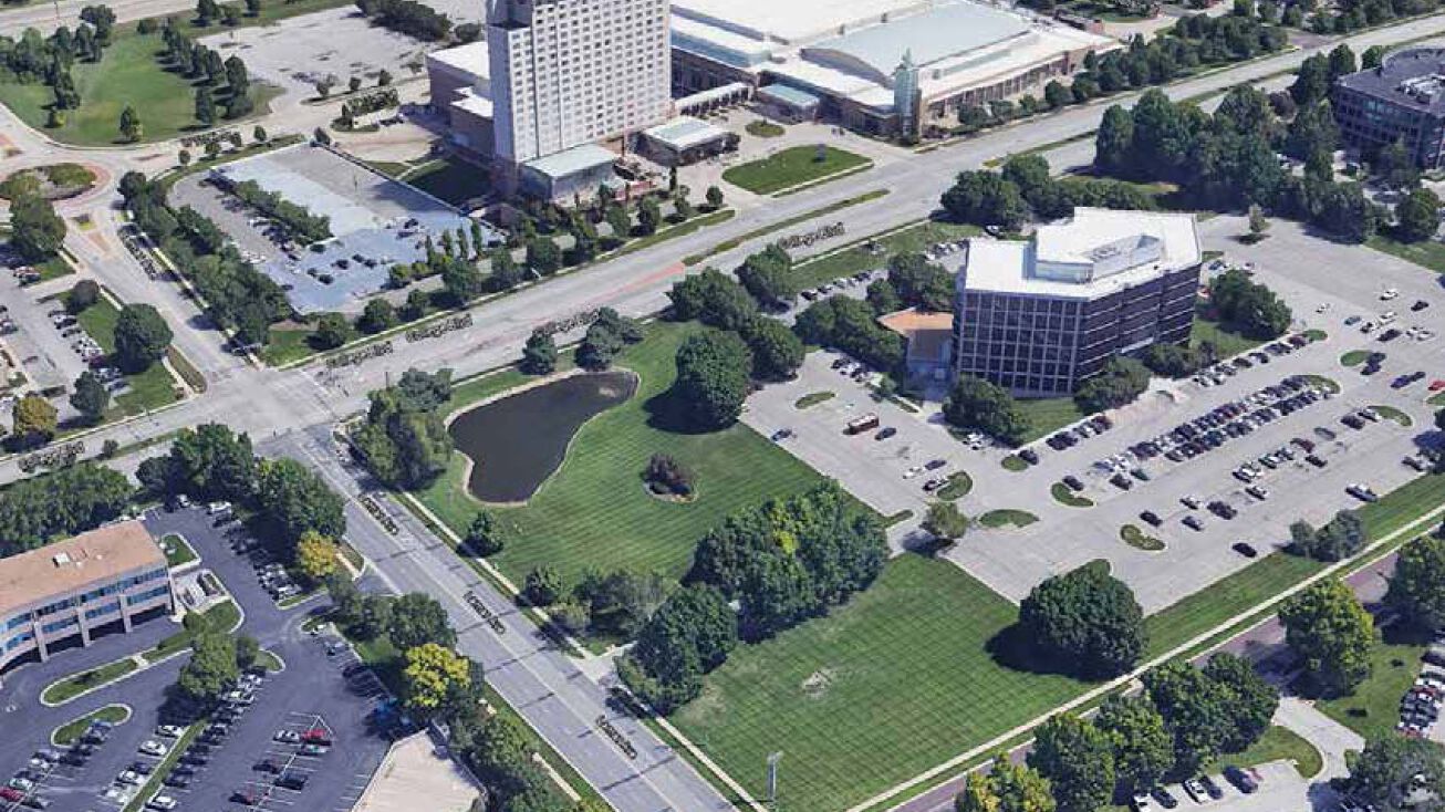 6201 College Blvd, Leawood, KS 66211