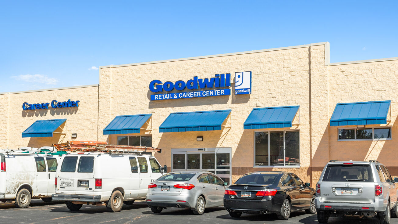 311 Commerce Ave, LaGrange, GA 30241