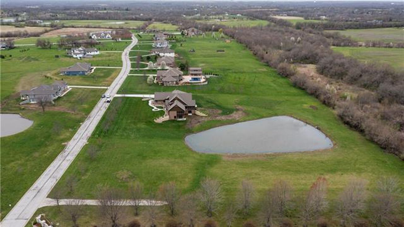 27506 E Oakhaven Drive, Lake Lotawana, MO 64034 Land for Sale 27506