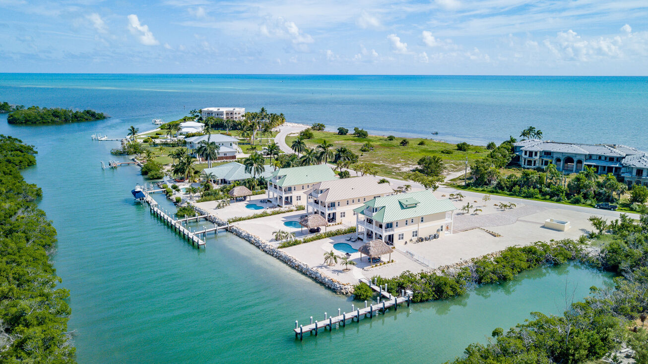 2394 Coco Plum Dr, Marathon, FL 33050