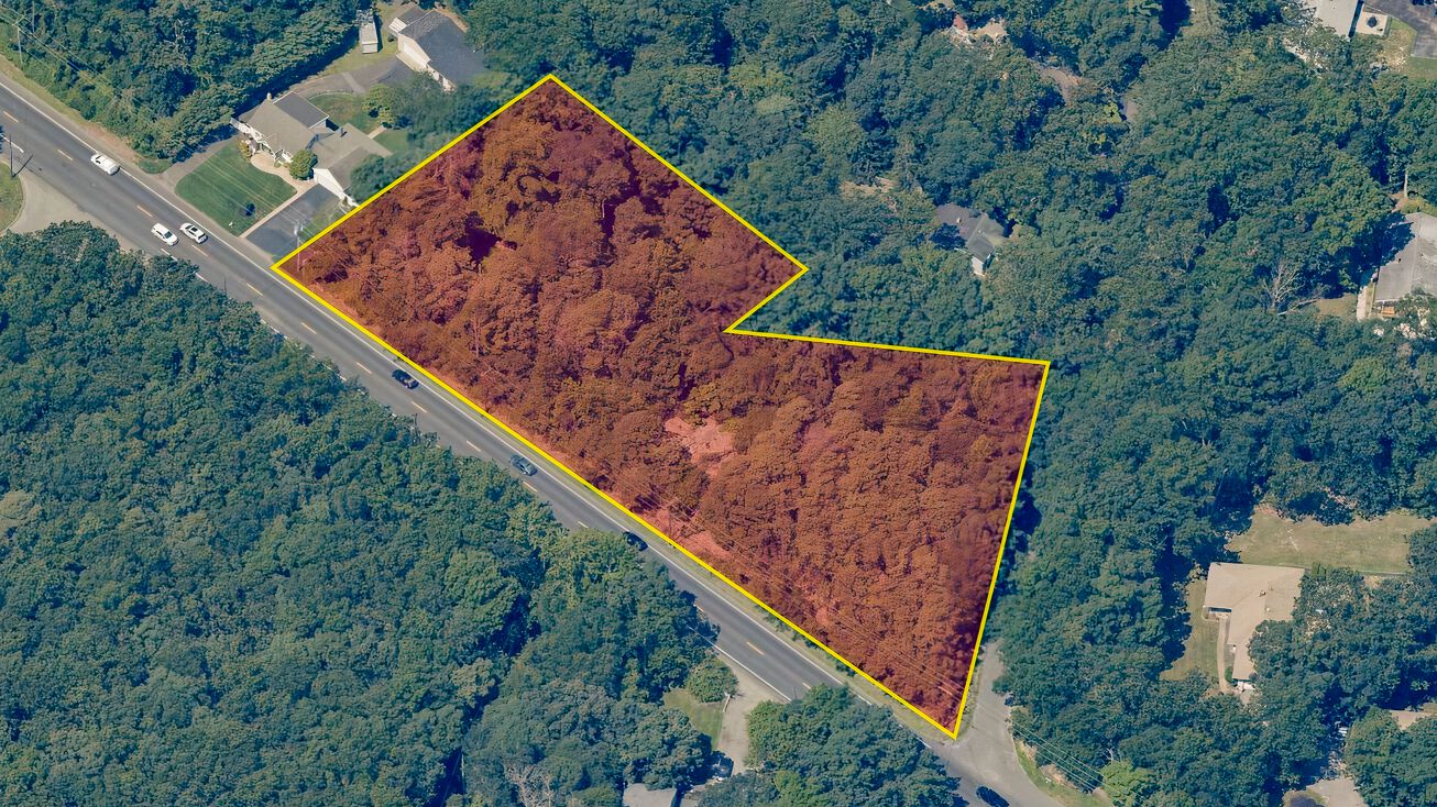 472 and 474 Monmouth Rd, Millstone, NJ 08510