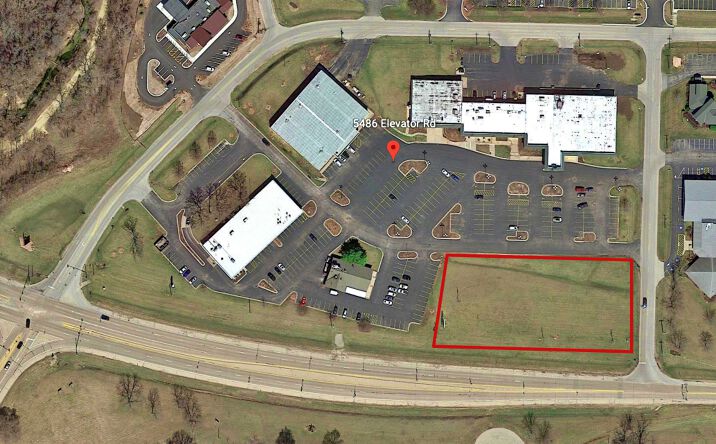 Pictures of Land property located at 5544 Elevator Rd, Roscoe, IL 61073 for sales - image #1