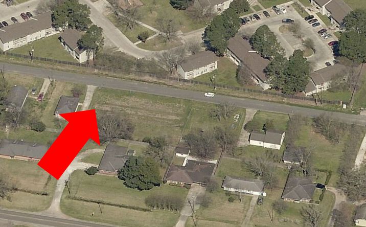 Pictures of Land property located at California Ave, Port Allen, LA 70767 for sales - image #1