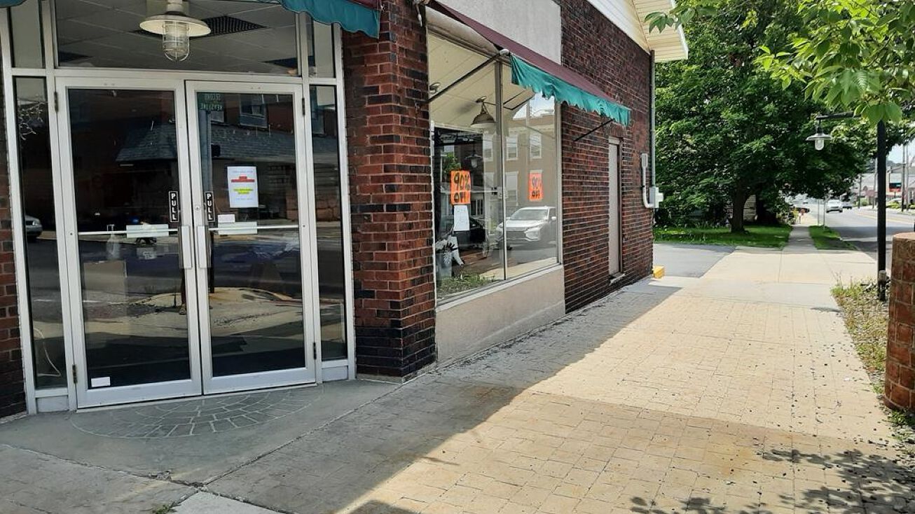 601 2nd St, Cresson, PA 16630 Retail Property for Sale Cresson James'