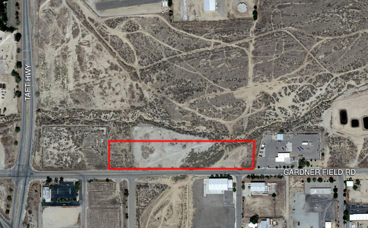 Pictures of Land property located at Gardner Field Road, Taft, CA 93268 for sales - image #1