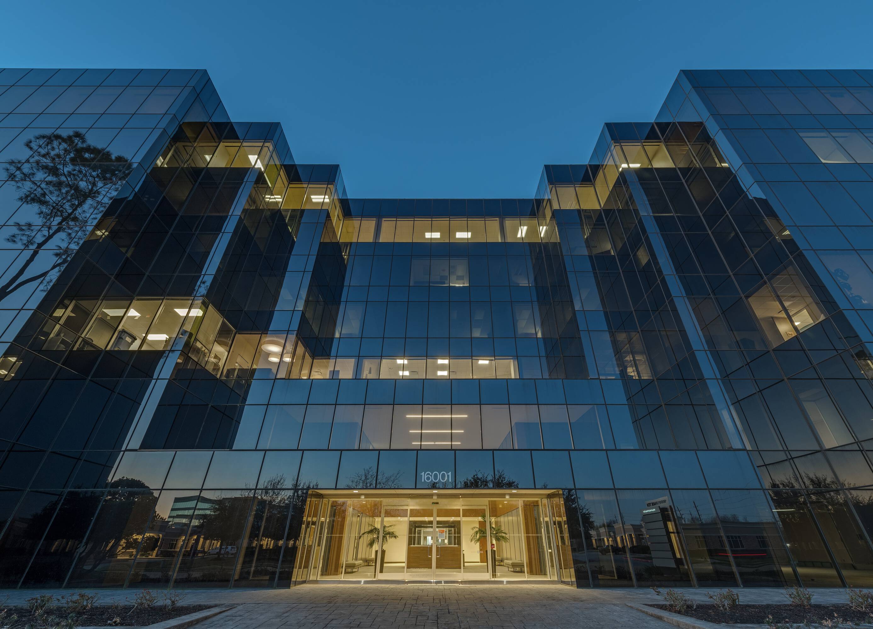 16001 PARK TEN PL Houston TX 770845156 APN 1147060000002