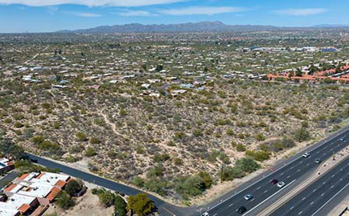 Pictures of Land property located at 8701 N Oracle Rd, Oro Valley, AZ 85704 for sales - image #1