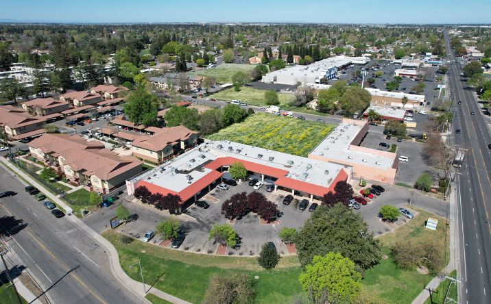 image of property at 2201 NORTHGATE BLVD Sacramento CA 95833-2540