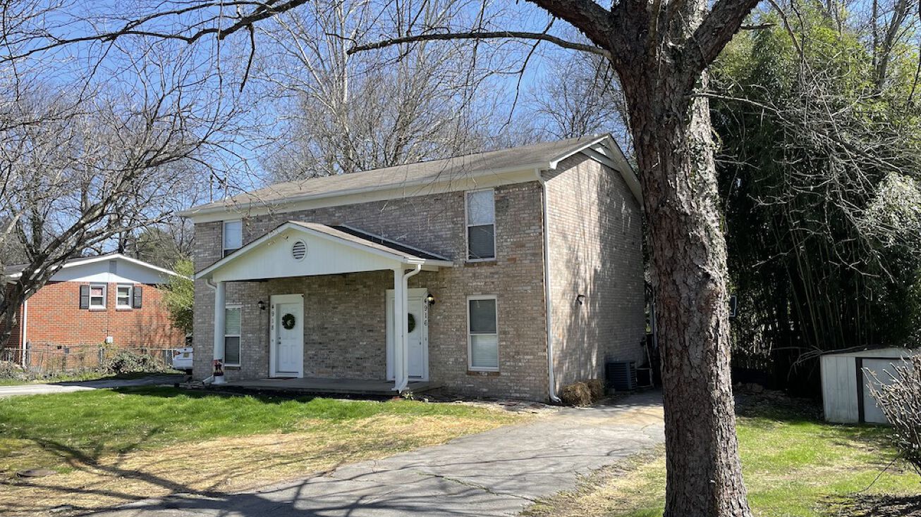 4916, 4918 Oakview Rd, Knoxville, TN 37918 Multifamily Property for Sale