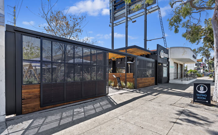 Pictures of Retail property located at 2867 El Cajon Blvd, San Diego, CA 92104 for comps - image #1