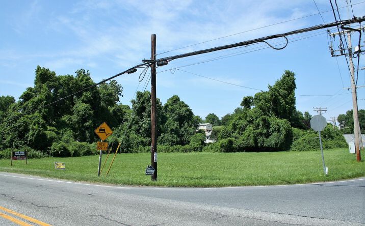 Pictures of Land property located at Central Ave, Edgewater, MD 21037 for sales - image #1