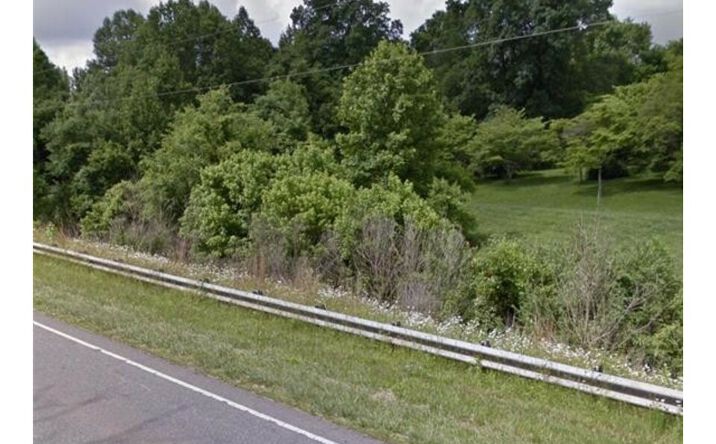 Pictures of Land property located at 0000 Wilkesboro Hwy, Statesville, NC 28625 for sales - image #1