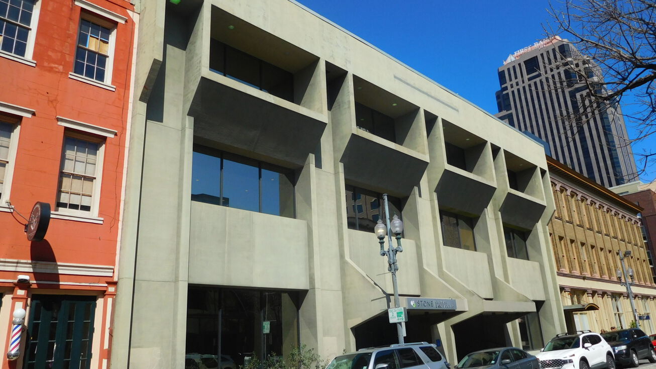 615 Baronne St, New Orleans, LA 70113