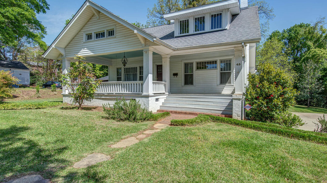 45 Catawba St, Belmont, NC 28012