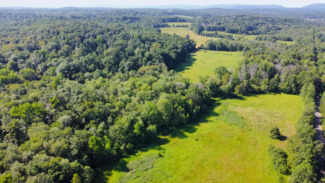 Titusville Rd, Lagrange, NY 12603