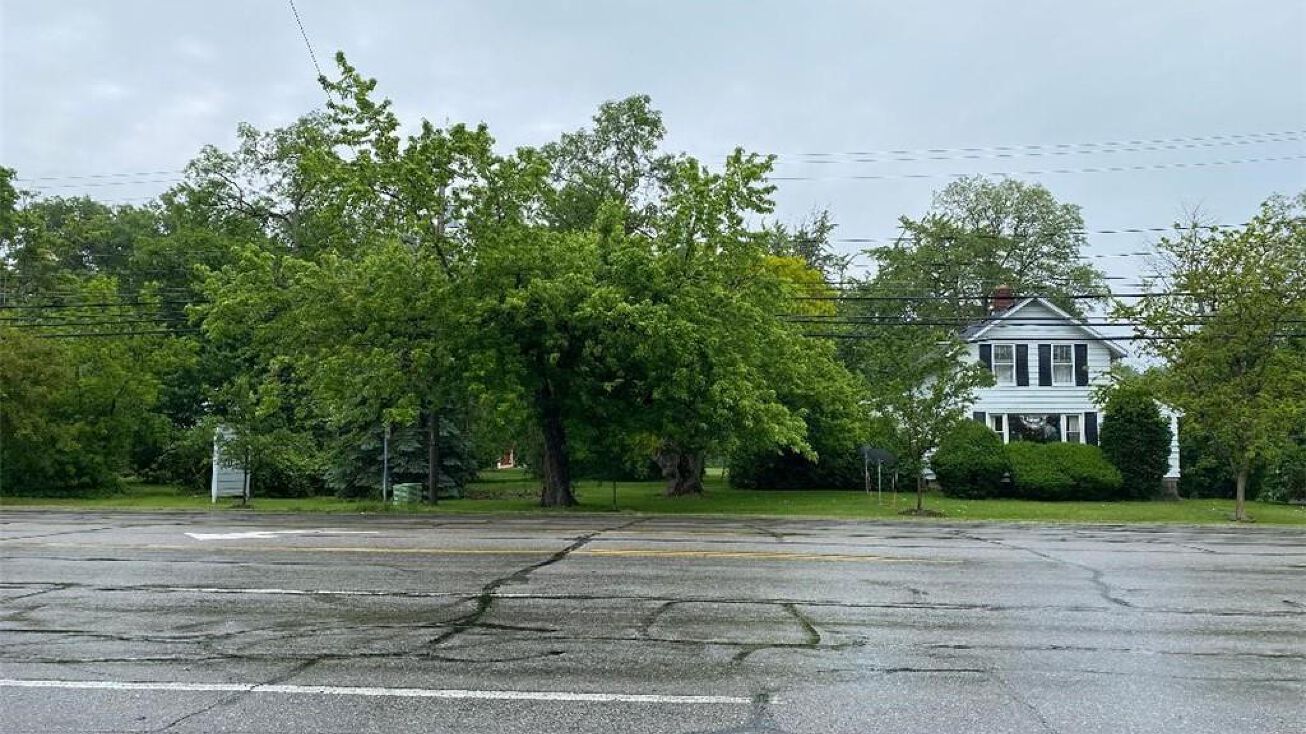 4315 Liberty Ave, Vermilion, OH 44089