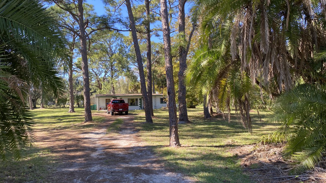 2860 Minton Rd, Melbourne, FL 32904