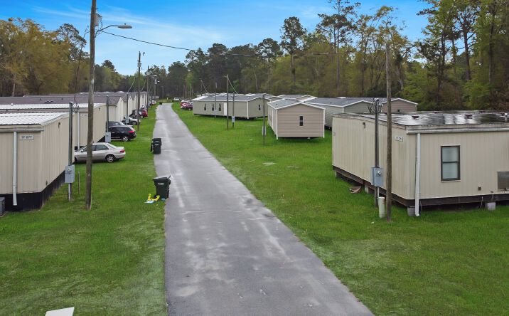 Pictures of Mobile Home Park property located at 1144 S Main St, Hinesville, GA 31313 for comps - image #1