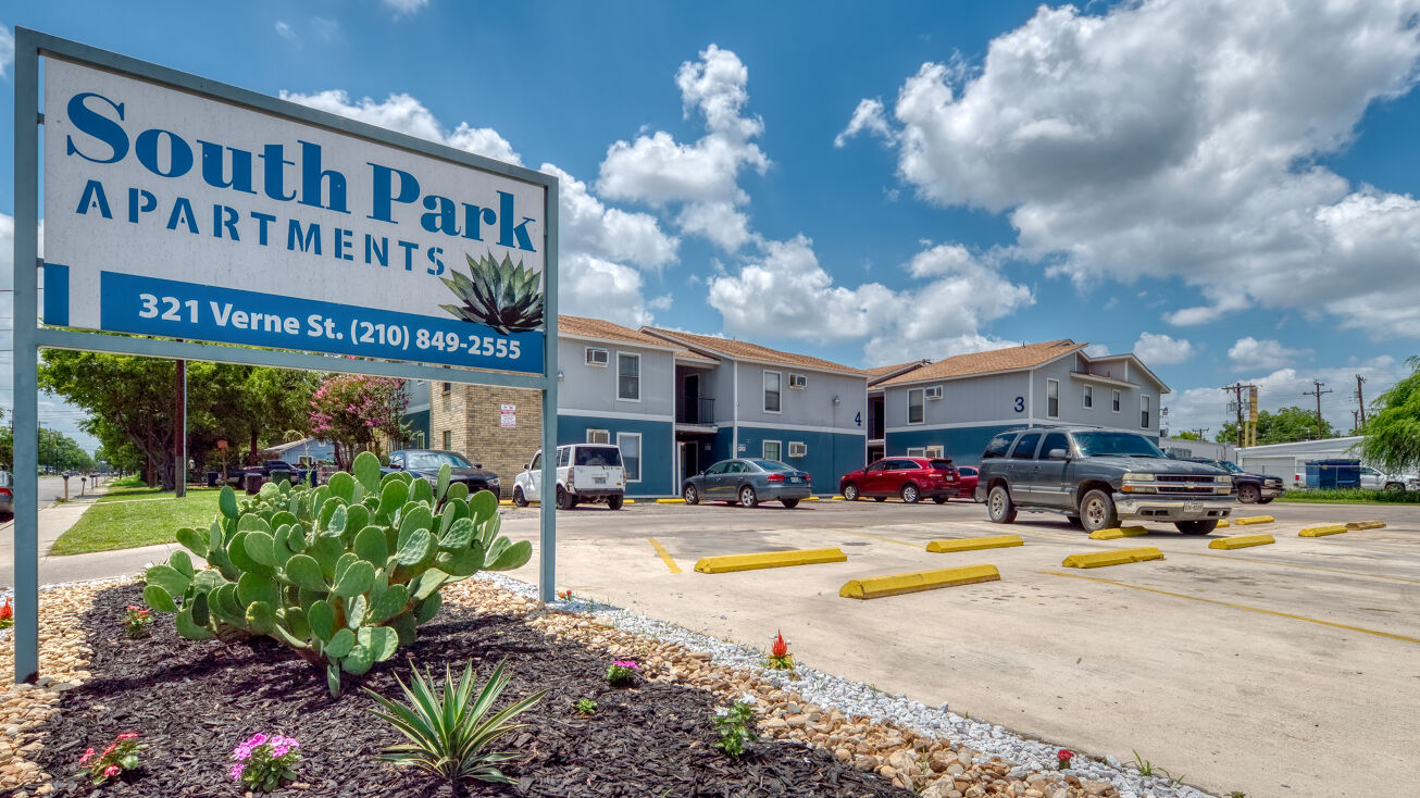 321 Verne St, San Antonio, TX 78221