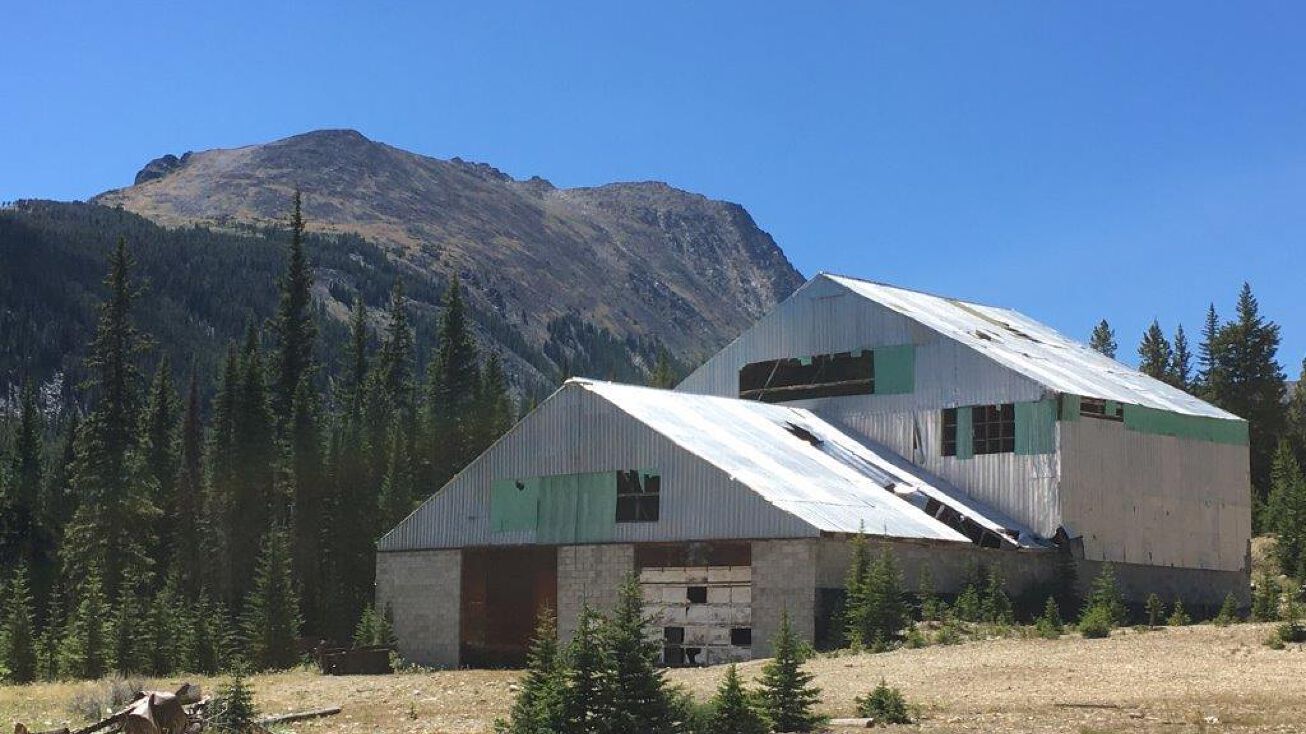 Cleve 2 Trapper Creek Road, Melrose, MT 59743