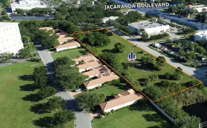 Pictures of Land, Office property located at 169 - 175 Pointe Loop Dr, Venice, FL 34293 for sales - image #1
