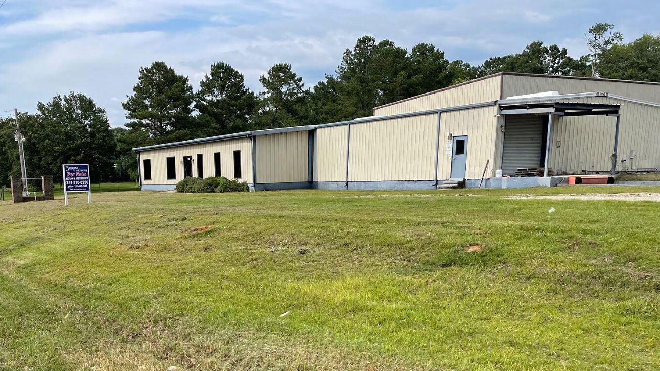 40850 Pine Grove Rd, Bay AL 36507