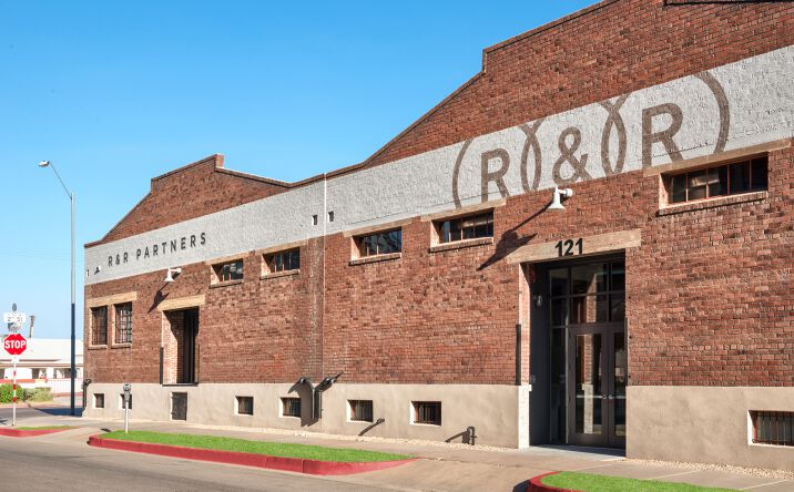 Pictures of Office property located at 121 E Buchanan St, Phoenix, AZ 85004 for sales - image #1