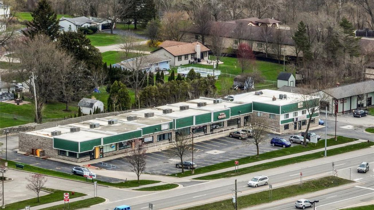 2643 Lapeer Road, Lake Orion, MI 48360