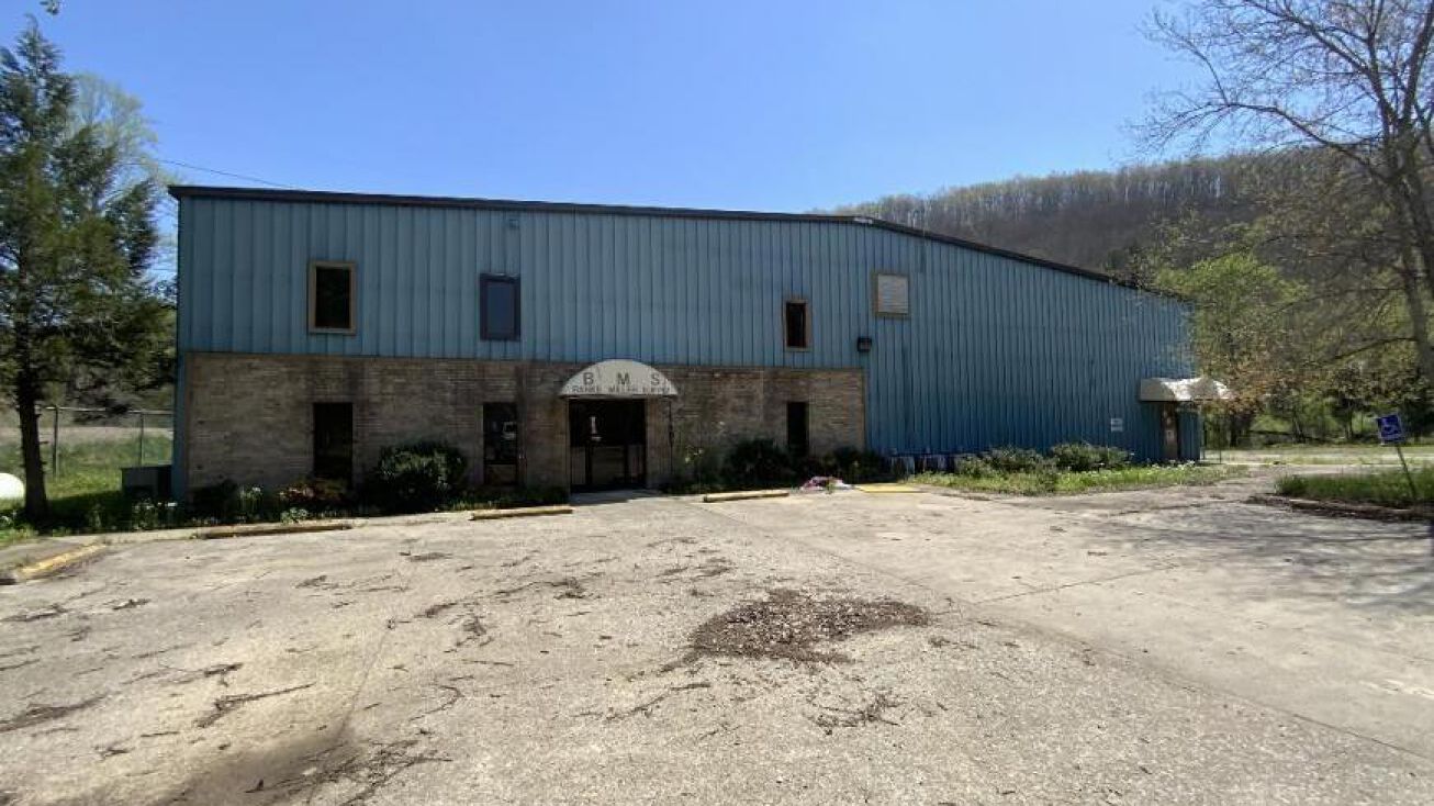 2847 Tomahawk Rd., Tomahawk, KY 41262 Industrial Property for Sale