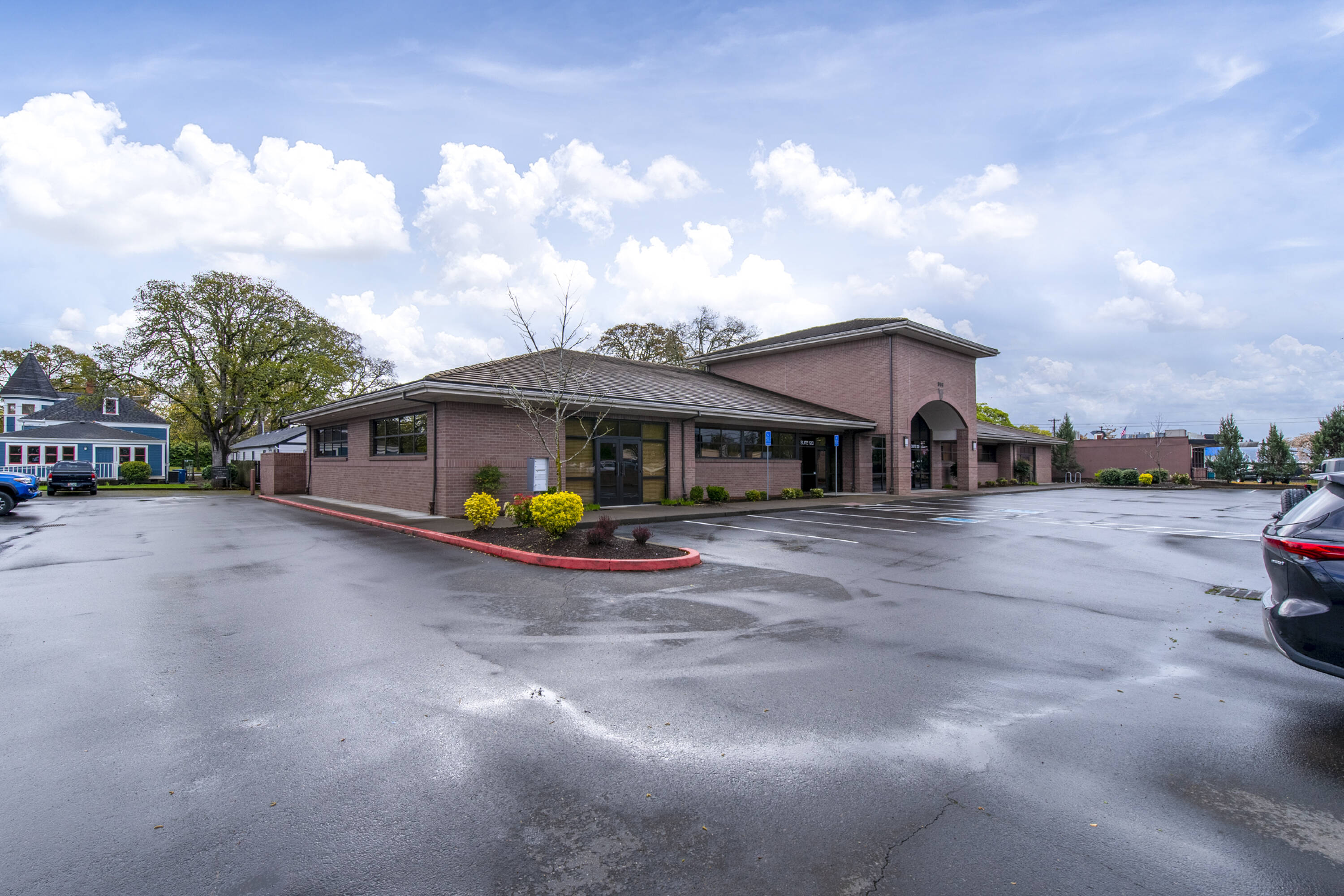 966 12Th St SE, Salem, OR 97302