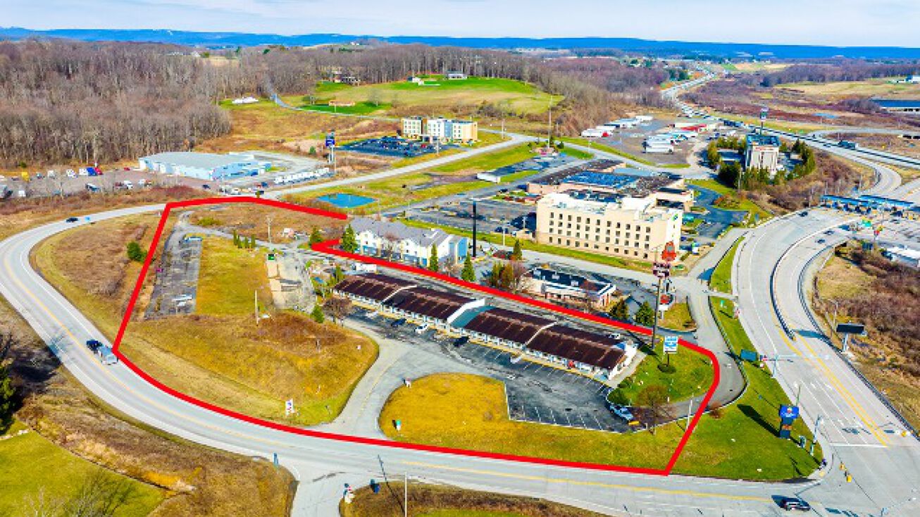 238 Tollgate Rd, Somerset, PA 15501