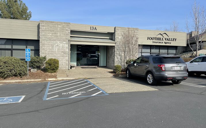 Pictures of Office property located at 13 Sierra Gate Plaza, Roseville, CA 95678 for comps - image #1