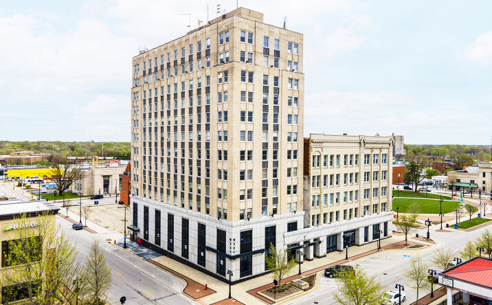 image of property at 236 N WATER ST Decatur IL 62523-1312