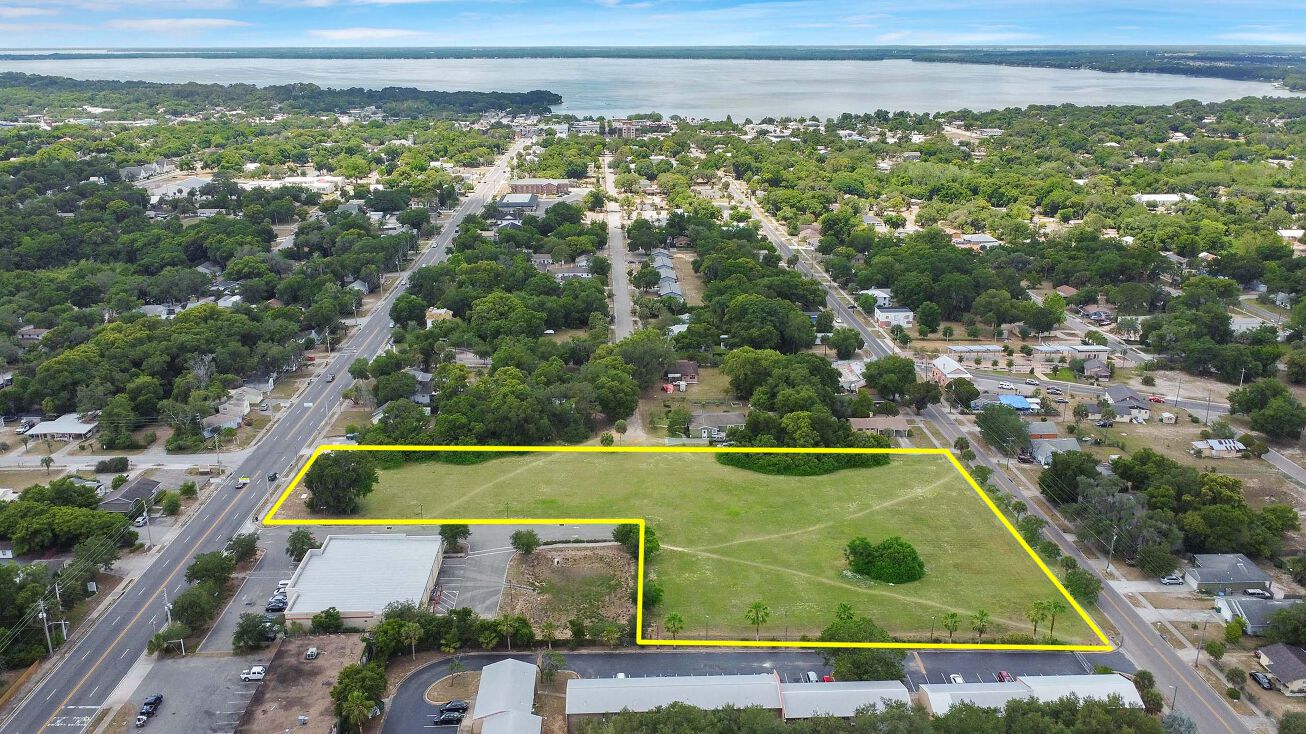 1309 E Orange Ave, Eustis, FL 32726