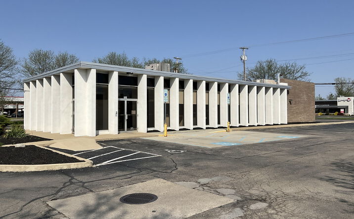 Pictures of Retail property located at 721 E Dixie Dr, Dayton, OH 45449 for comps - image #1