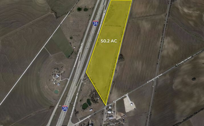 Pictures of Land property located at IH-35 in Abbott, Abbott, TX 76621 for sales - image #1