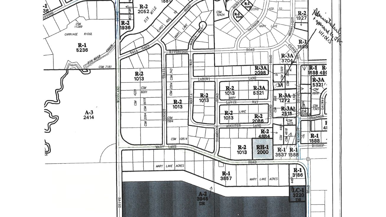 5387 Mary Lake Rd, Waunakee, WI 53597