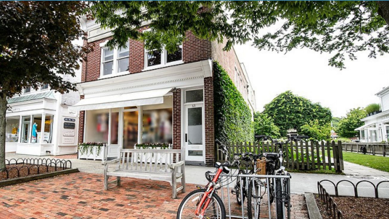63 Main St, East Hampton, NY 11937