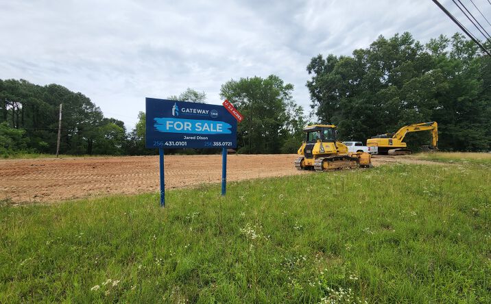 Pictures of Land property located at 22973 US-72, Athens, AL 35613 for sales - image #1